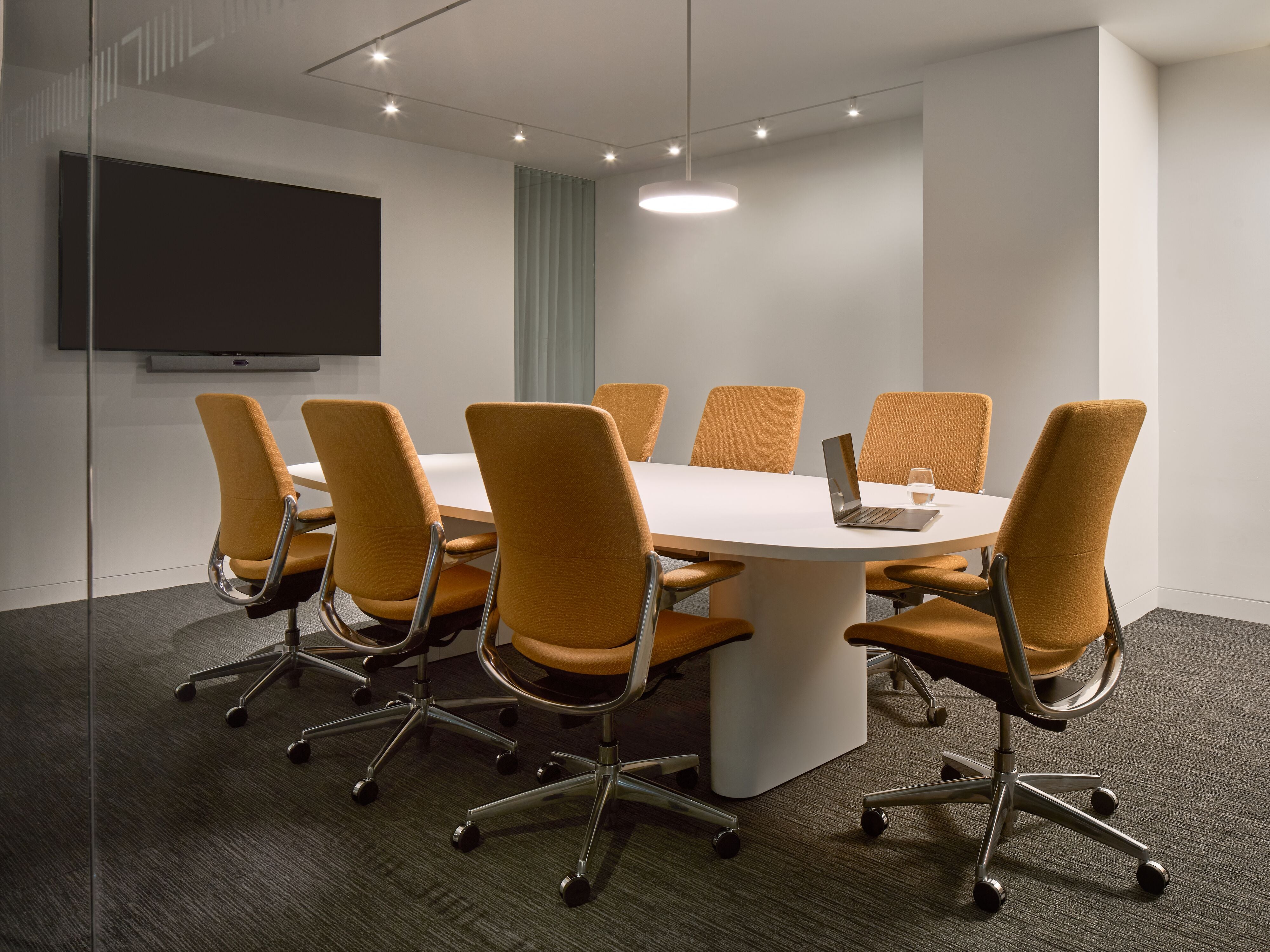 Humanscale Becomes the Most Decorated Global Brand in the Office Furniture Category