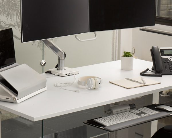 Optimise Workspace: Guide to Ergonomic Monitor, Keyboard, and Mouse Setup