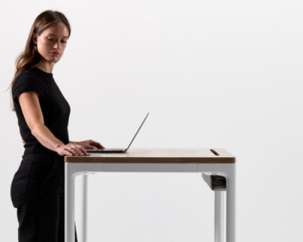 Role of Height Adjustable Tables in Promoting Active Workstations